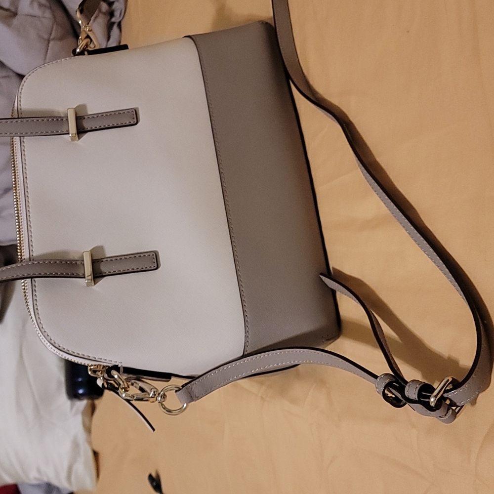 Kate Spade Satchel - Picture 3 of 8